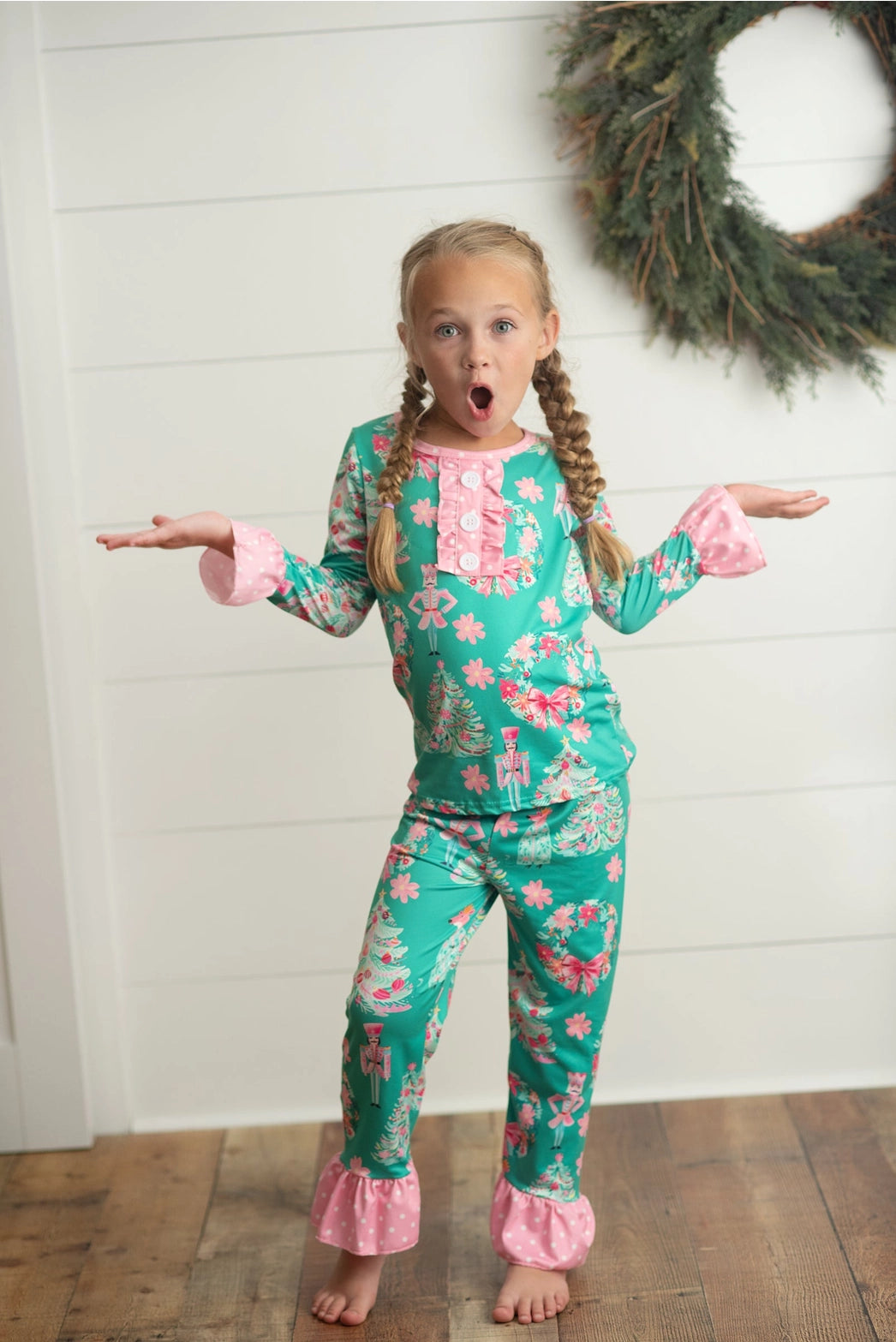Child Green & Pink Ruffle Nutcracker Comfy Lounge Play Set