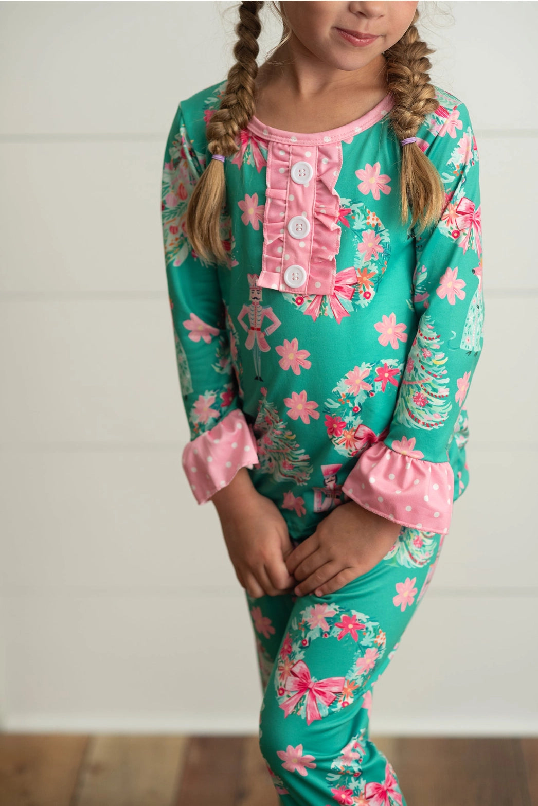 Child Green & Pink Ruffle Nutcracker Comfy Lounge Play Set
